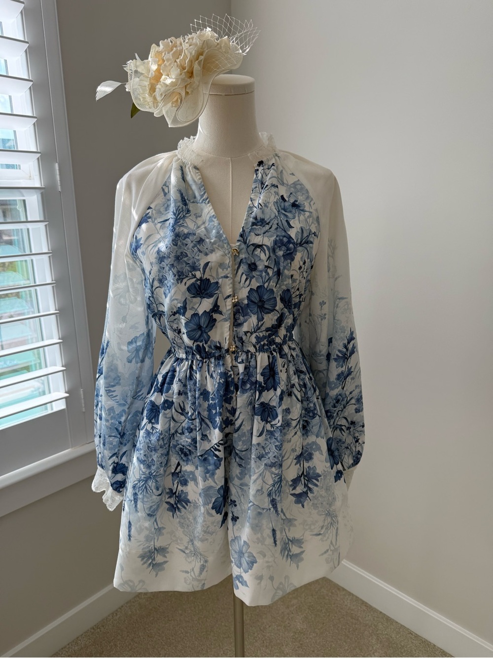 Anthropologie Blue & White Floral Mini Dress with Lace Trim - Picture 7 of 12